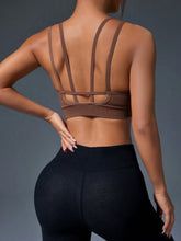 Solid Color Hollow Back Seamless Sports Bra