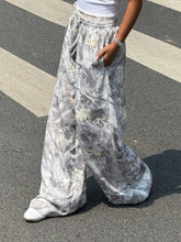 Leaf Printed Knit Wide Leg Pants