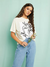 Face Outline Graphic Print Boxy T-shirt