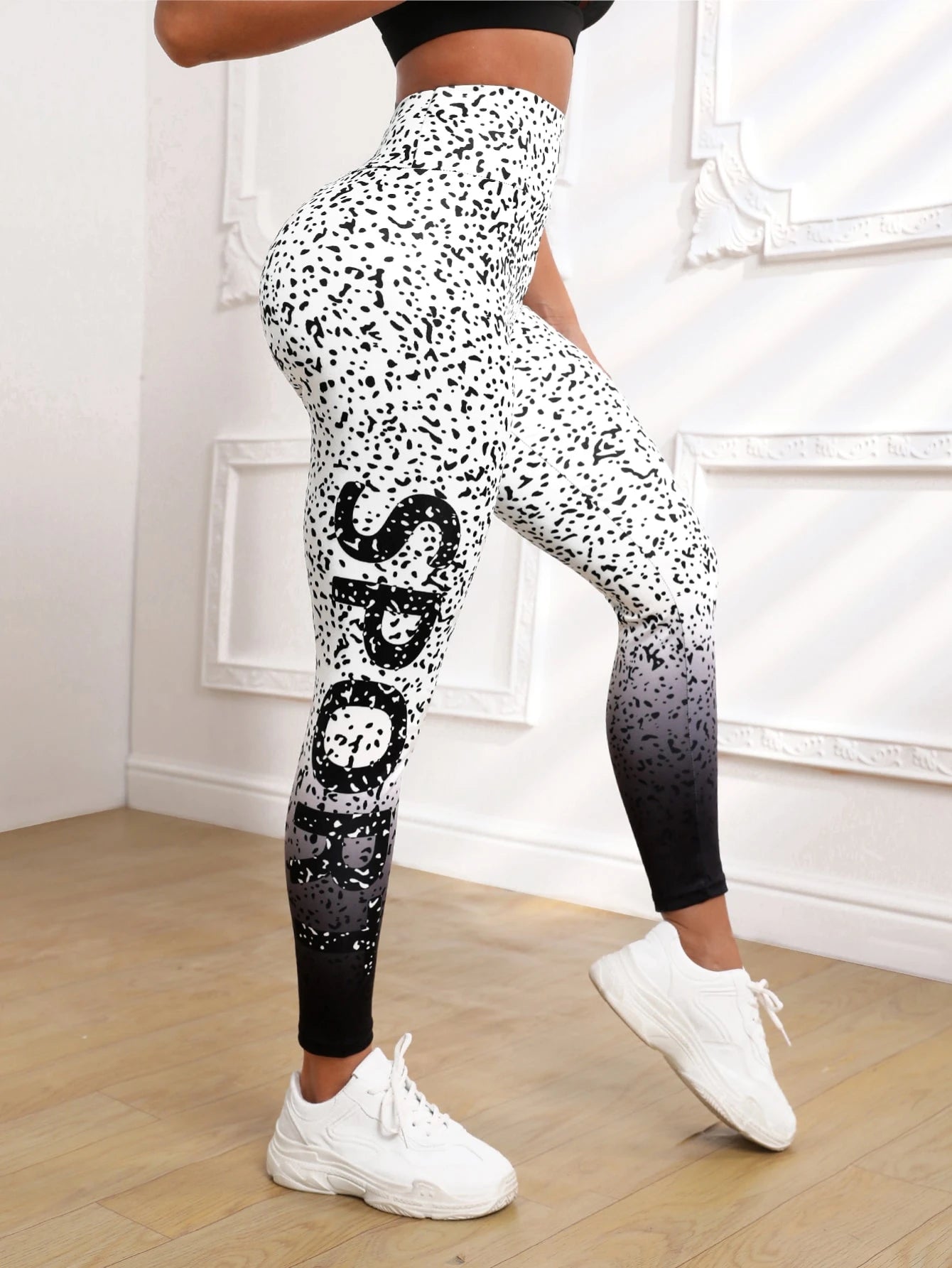 Dalmatian & Letter Graphic Sports Leggings