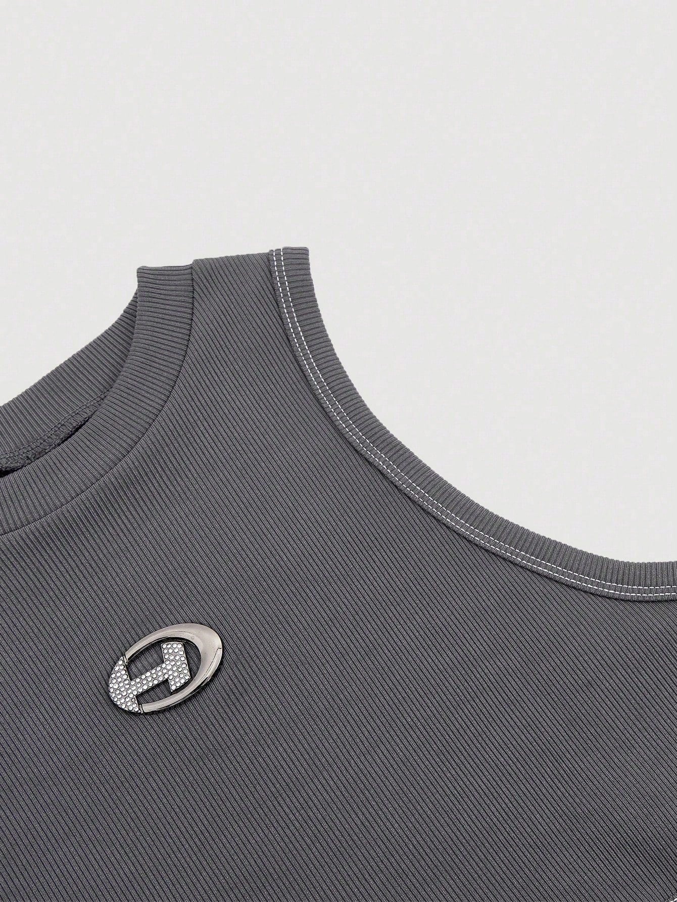 Letter Patched Top-stitching Tank Top
