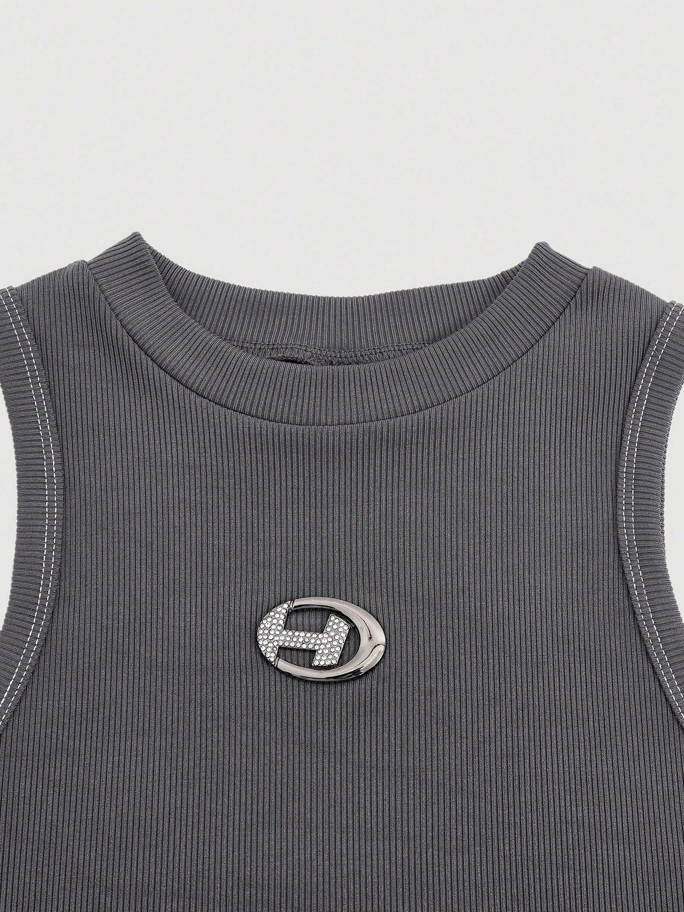 Letter Patched Top-stitching Tank Top