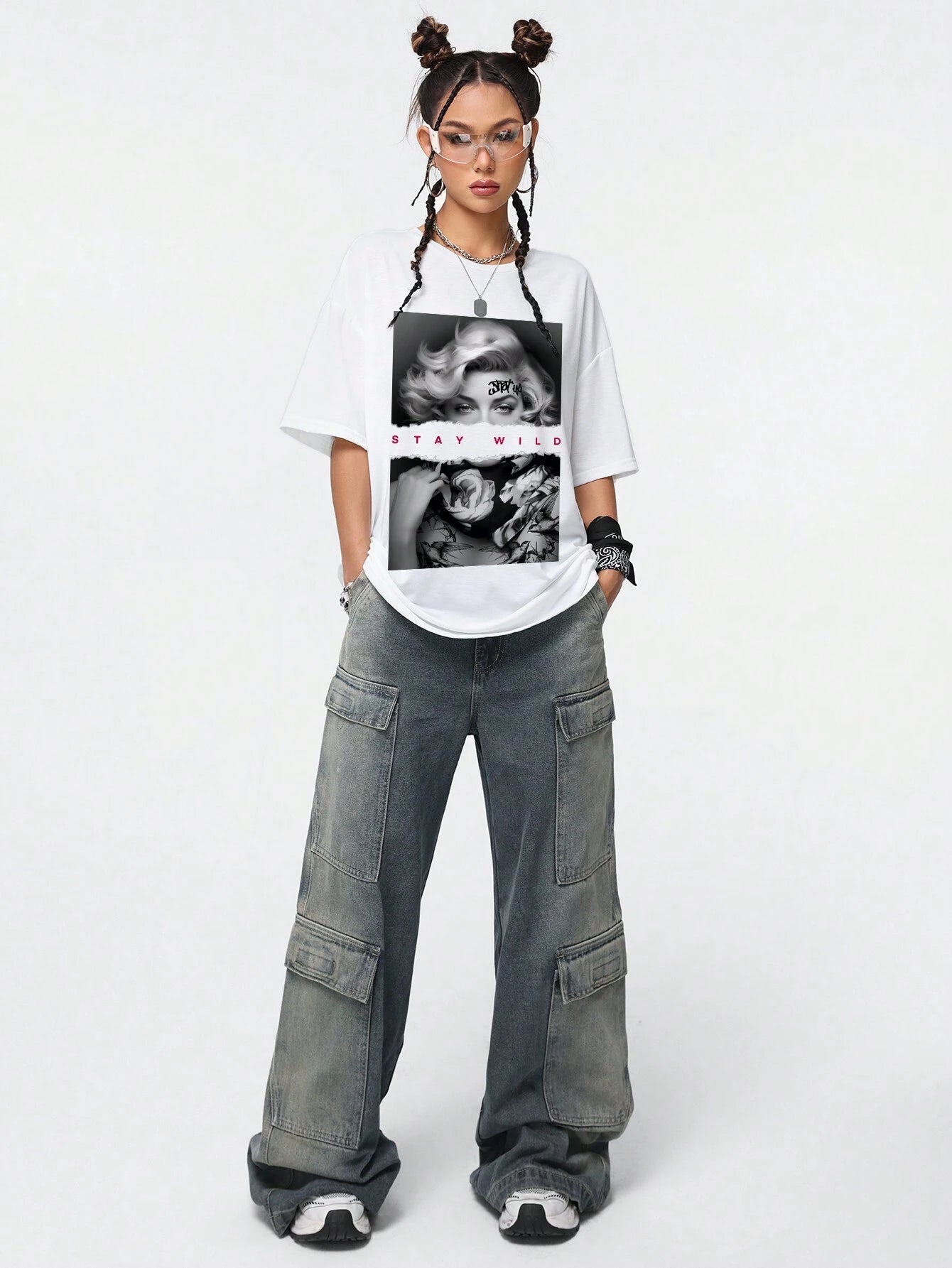 Portrait & Letter Print Round Neck Short Sleeve Loose Fit T-Shirt