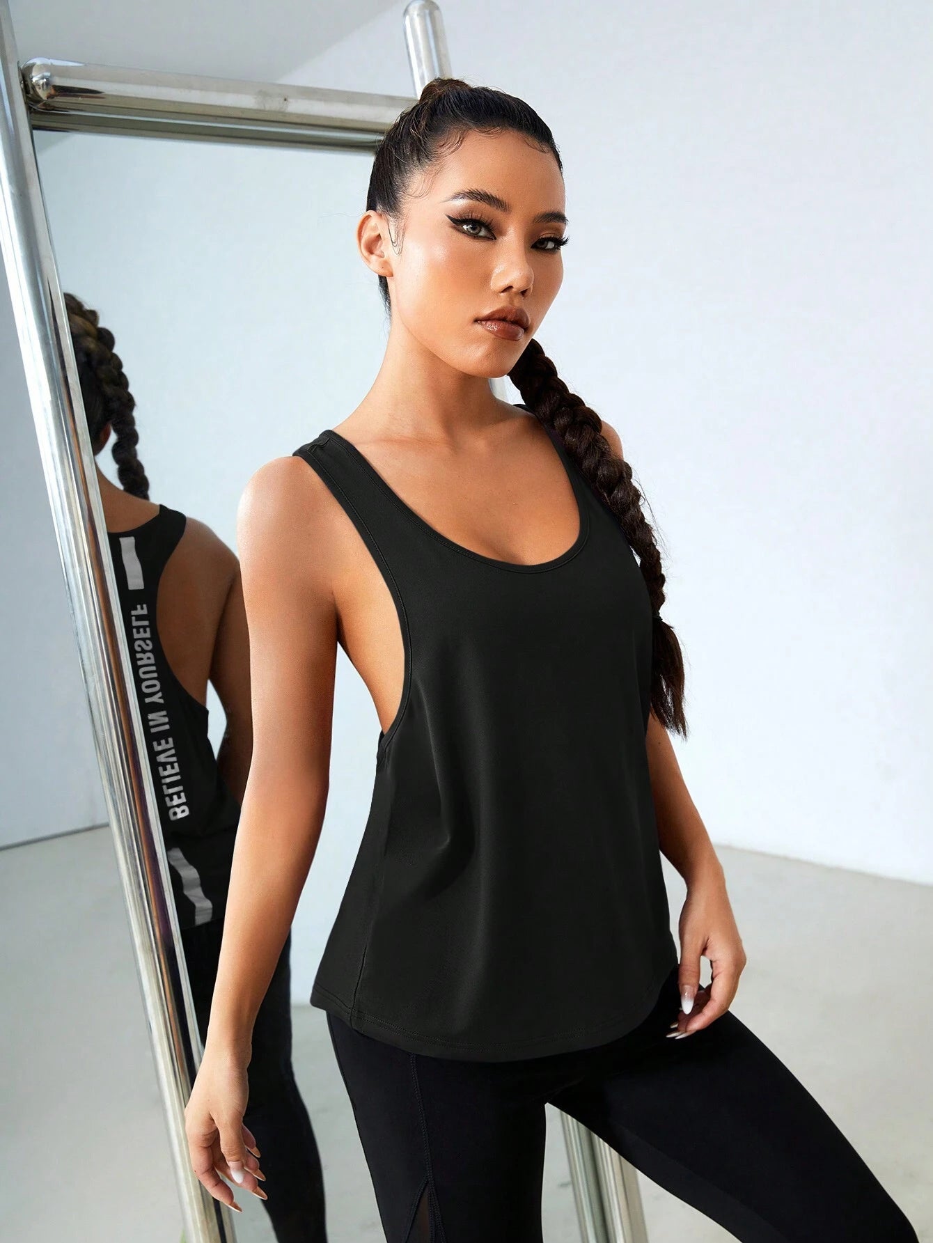 Round Neck Letter Print Sports Tank Top