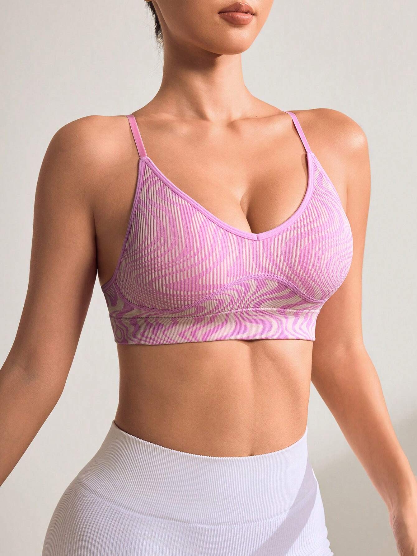 Cropped Round Neck Sports Tank Top