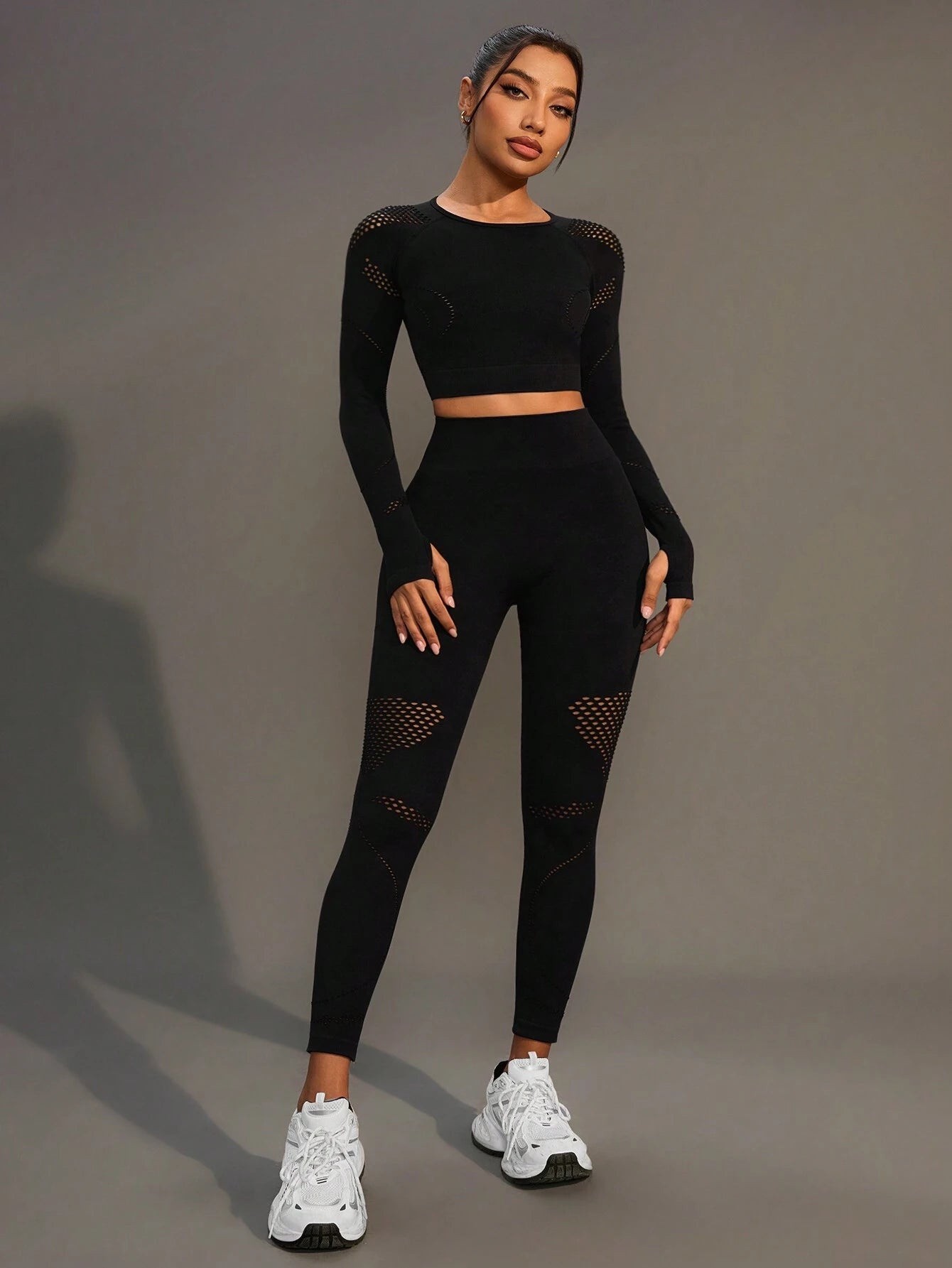 Solid Color Crew Neck Long Sleeve Cropped T-Shirt And Mesh Contrast Legging Sports Set