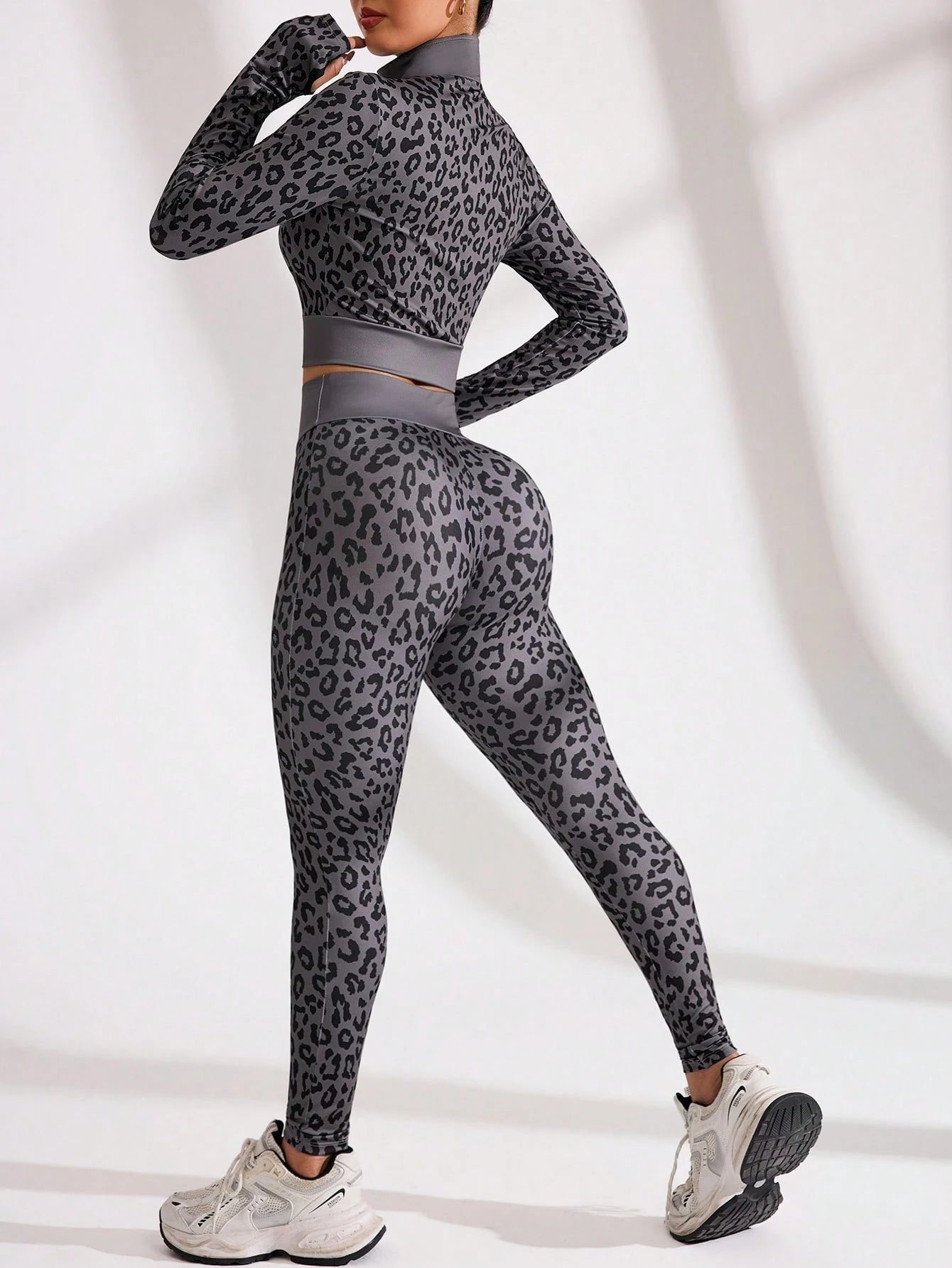 Leopard Print Zip-Up Stand Collar Long Sleeve Crop Top & Leggings Set