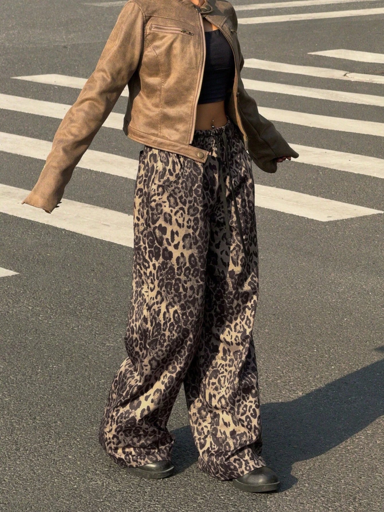 Loose Leopard Print Wide Leg Pants