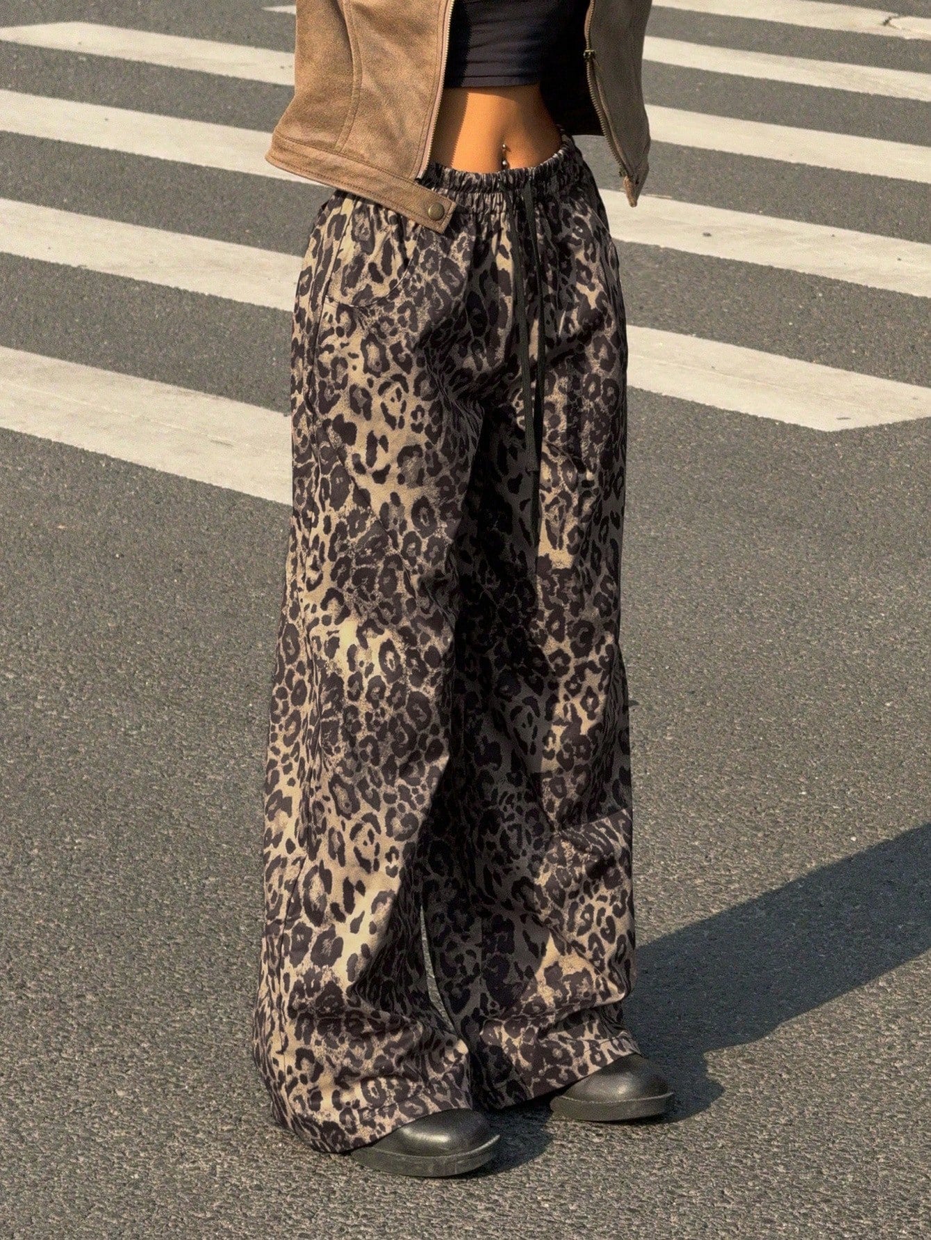 Loose Leopard Print Wide Leg Pants