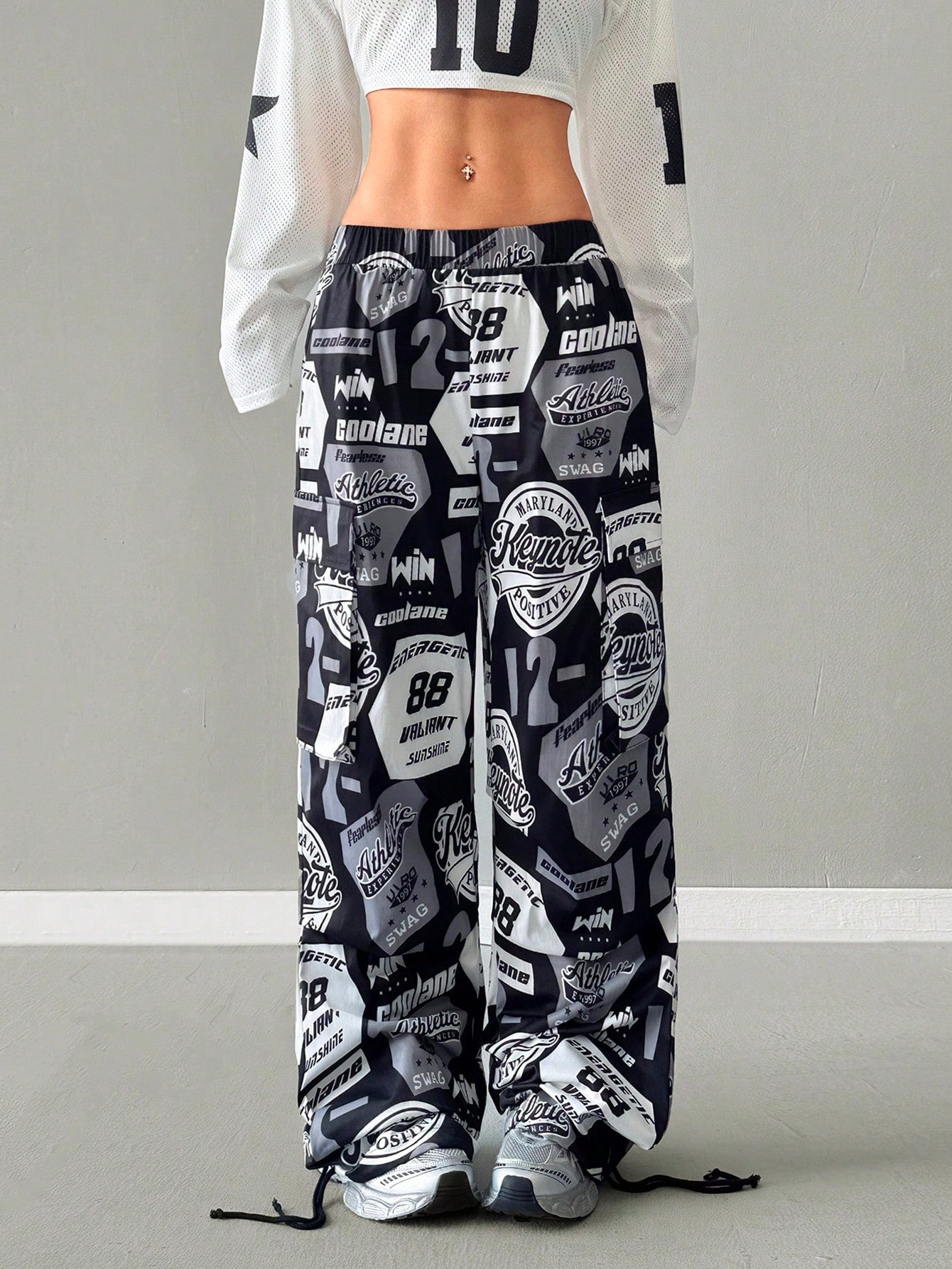 Number Pattern Color-Blocked Soccer Sweatpants