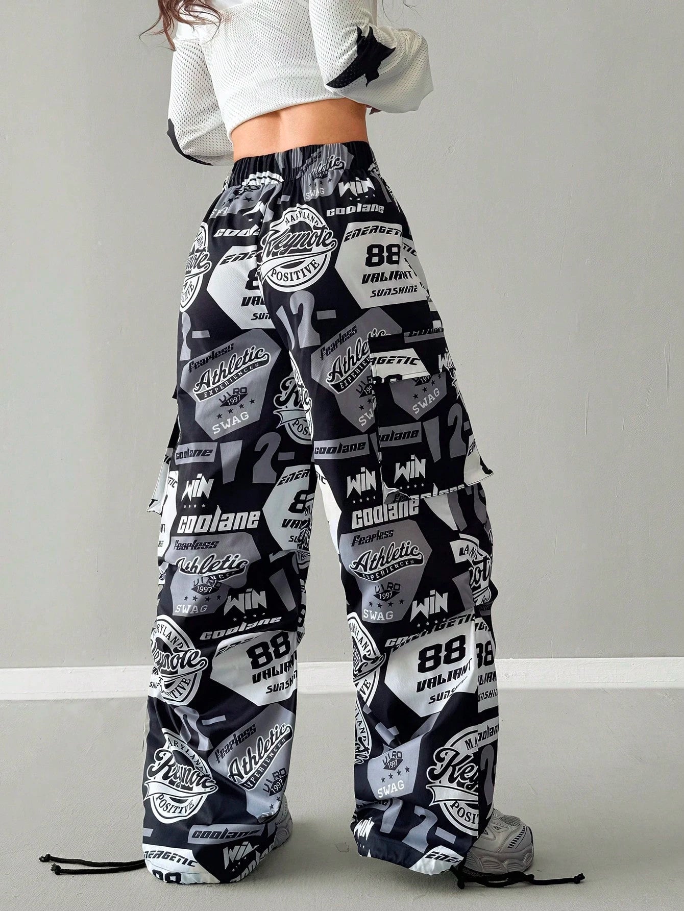 Number Pattern Color-Blocked Soccer Sweatpants