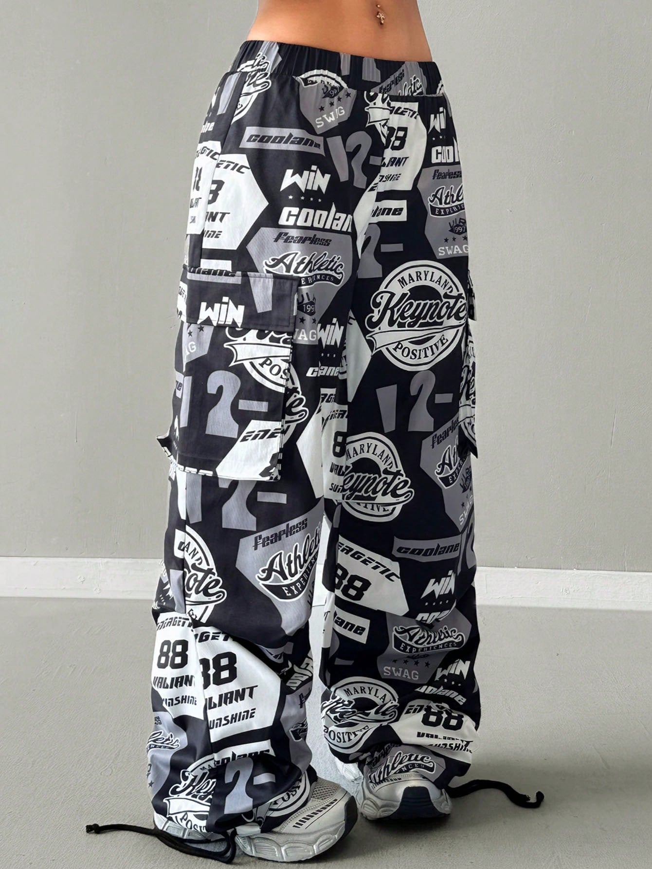 Number Pattern Color-Blocked Soccer Sweatpants