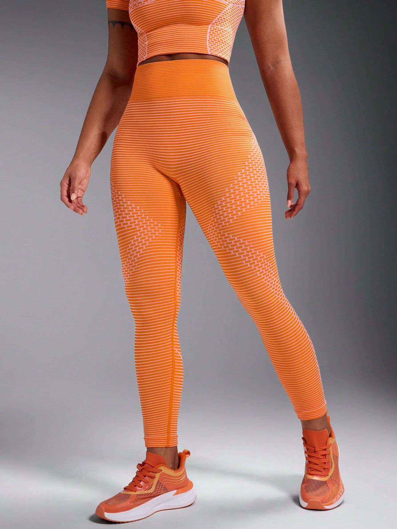 Solid Color Seamless Sports Leggings