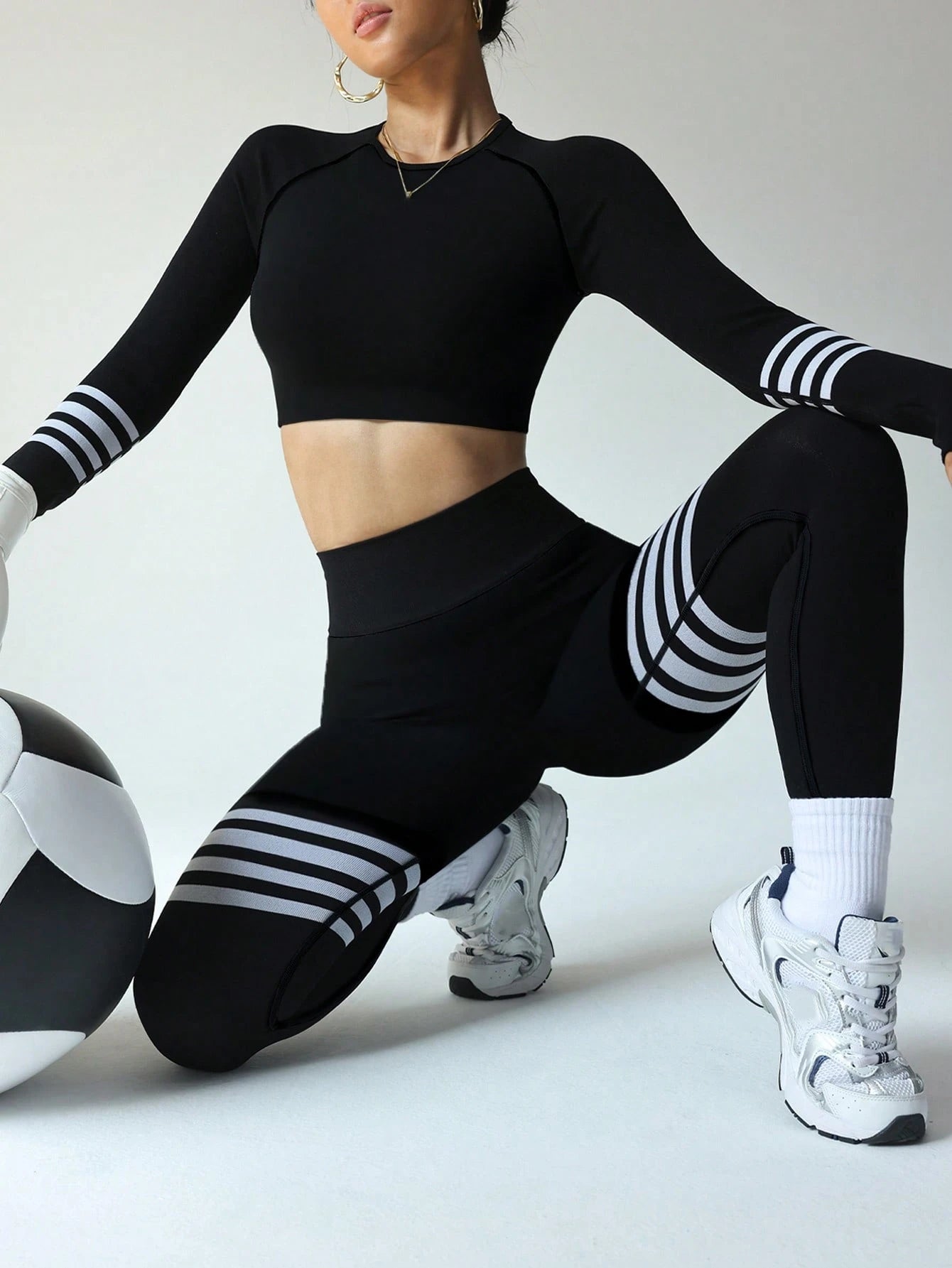 High Elasticity Long Sleeve Top And Pants Yoga Set