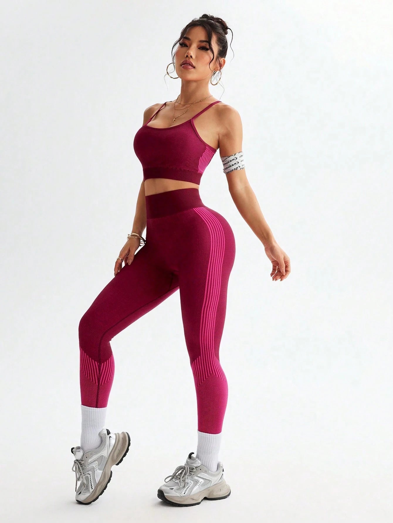 Solid Color Cropped Camisole & Leggings Sports Workout Set
