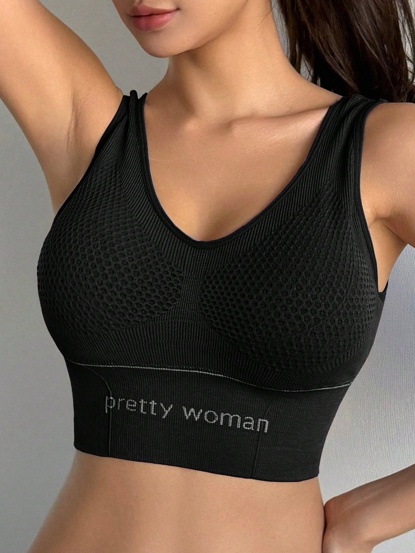 Seamless Solid Color Sports Bra