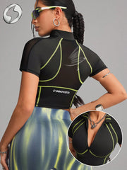 Athletic Fit Top Sculpt Zip-Up & Streamlined Stitch