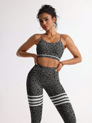 Seamless Knitted High Elastic Sports Leopard Pattern Bra And Pants Set