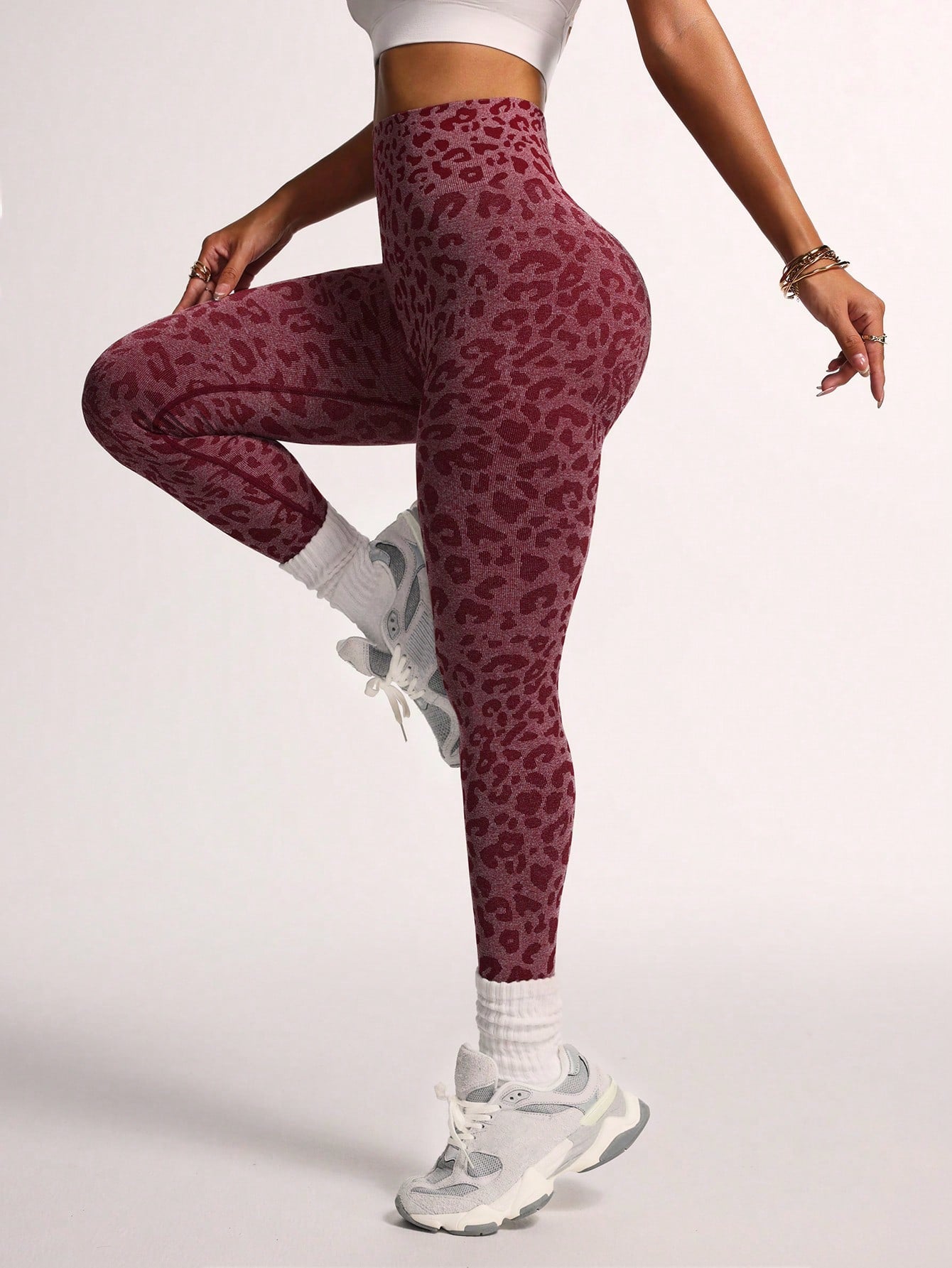 Leopard-Print Jacquard Seamless High-Stretch Sports Leggings
