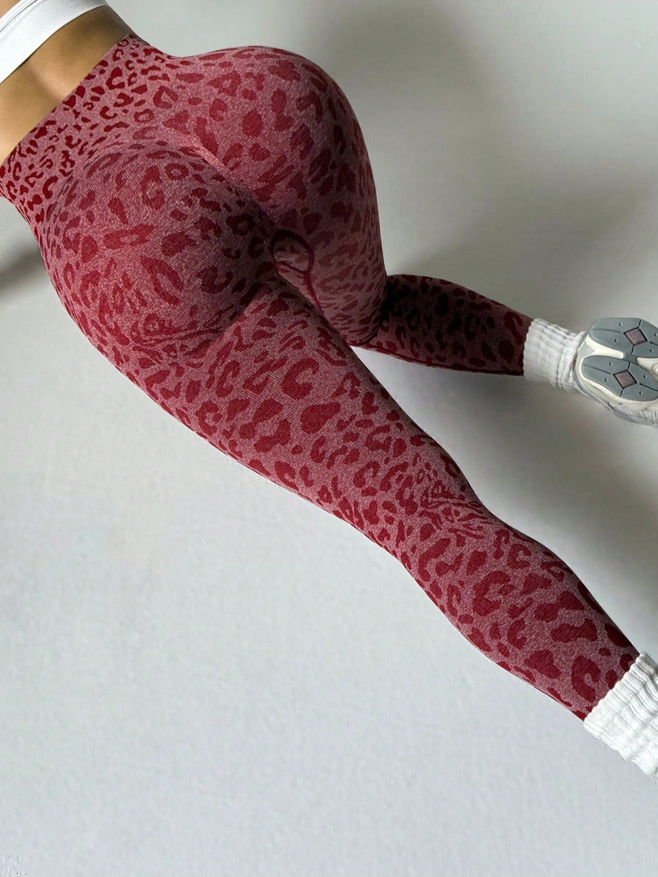 Leopard-Print Jacquard Seamless High-Stretch Sports Leggings