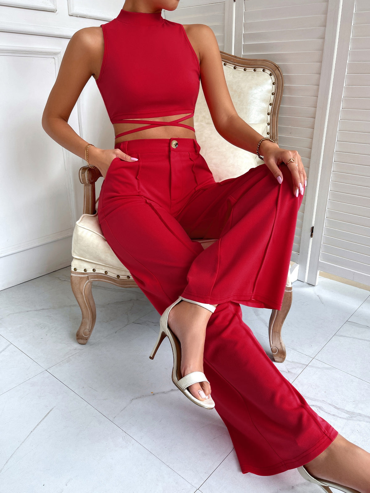 Criss Cross Mock Neck Top & Seam Front Pants ss22 FD